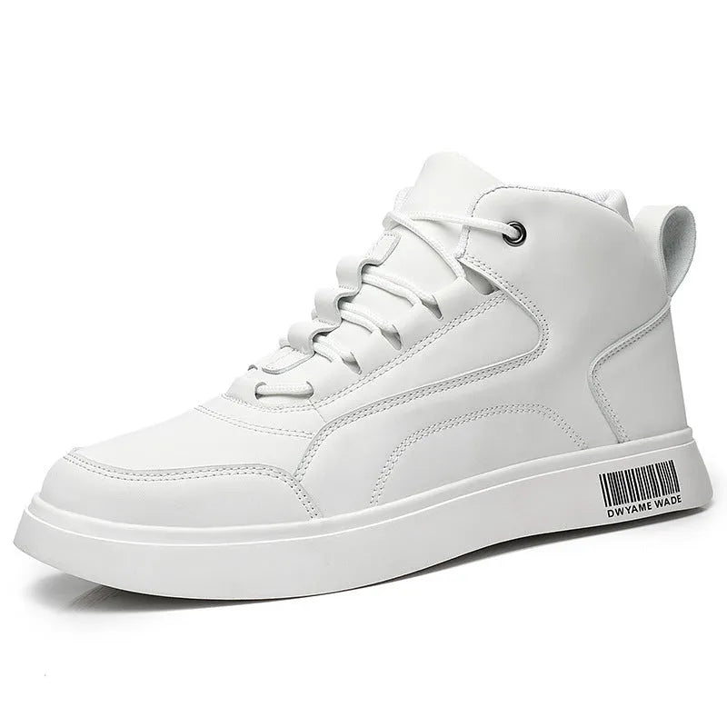 Men's white mid-top sports board shoes with lace-up front and rubber sole