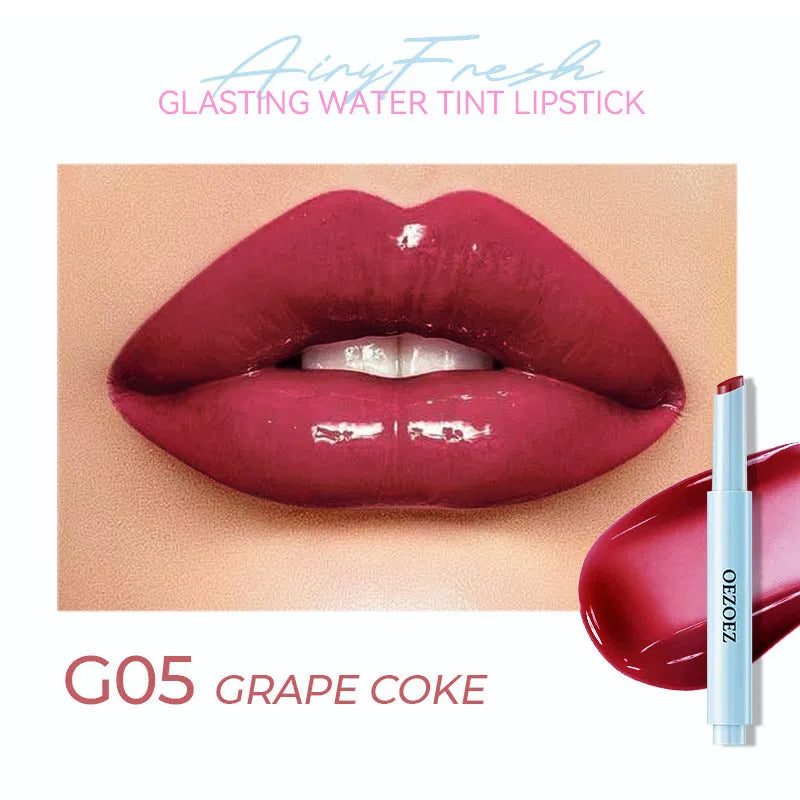 Moisturising lipstick in six colour options with 1.8g content and long-lasting formula