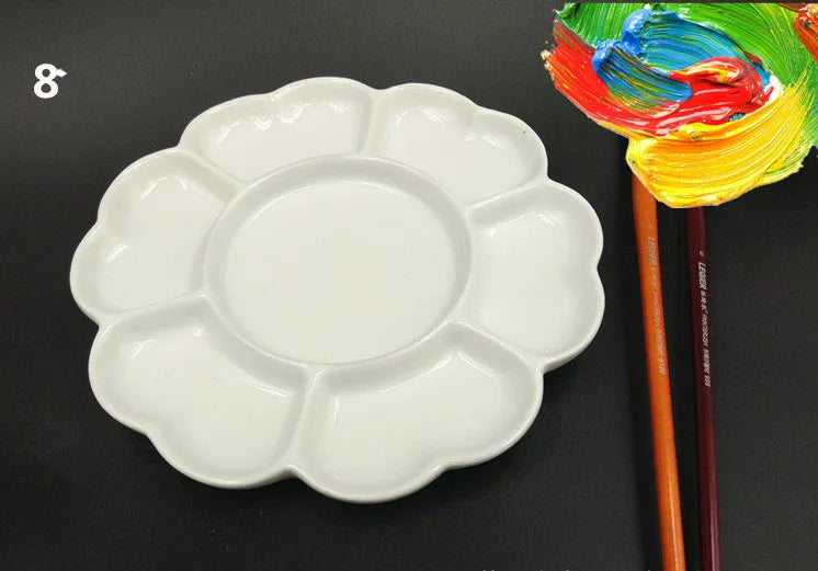 White ceramic plum blossom shaped paint palette for watercolour acrylic oil painting