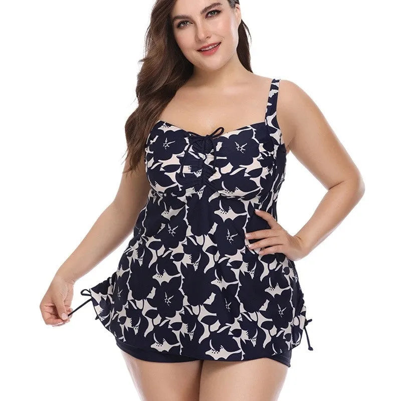 Big plus size women swimwear two piece bathing suit in green with hedging detail