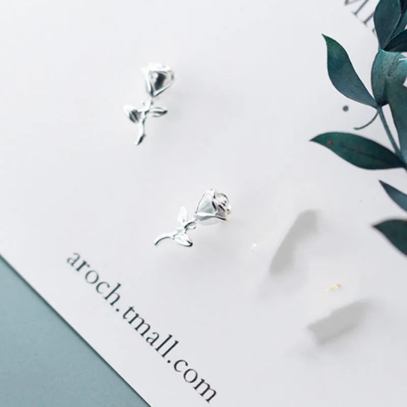 S925 silver rose stud earrings for women in gold or silver colour, Korean style, pair