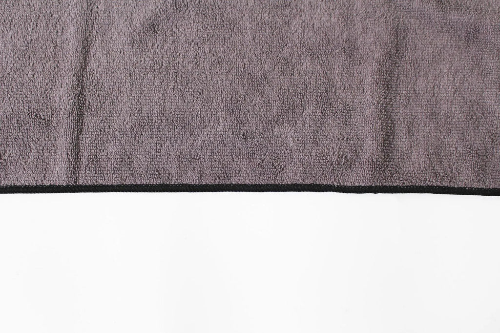 Grey microfiber pet towel 50x100cm nylon square bath towel with embroidered cartoon detail for dogs and cats