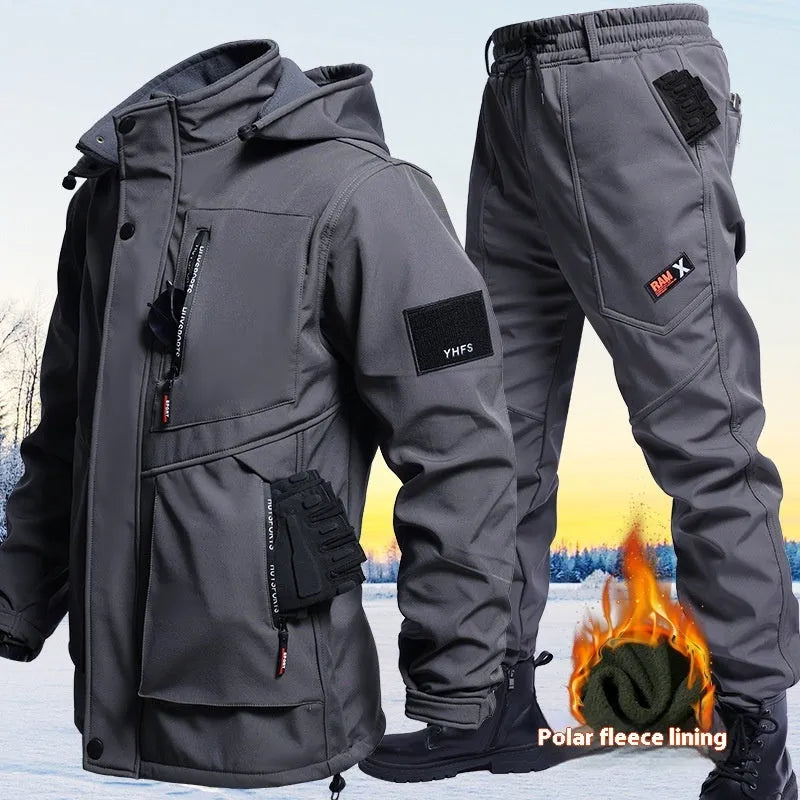 Fleece-lined waterproof jacket suit two-piece set in Black, Army Green, and Gray, sizes 165-190, for men and women