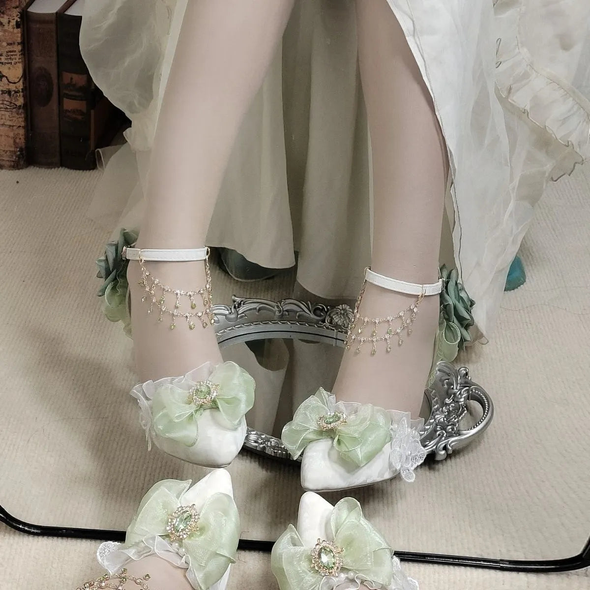 Handmade flower and bow wedding high heels in PU with 6cm or 8cm short stout heel, round toe, sizes 34-39