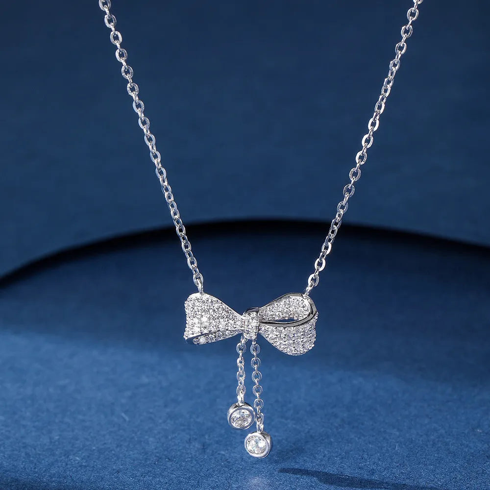 S925 sterling silver necklace with a bow pendant on an adjustable 40-45cm silver chain