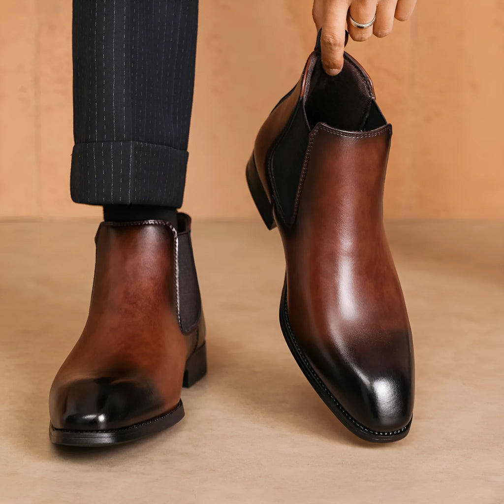 Men's Chelsea classic retro long boots in black with square toe and horseshoe heel