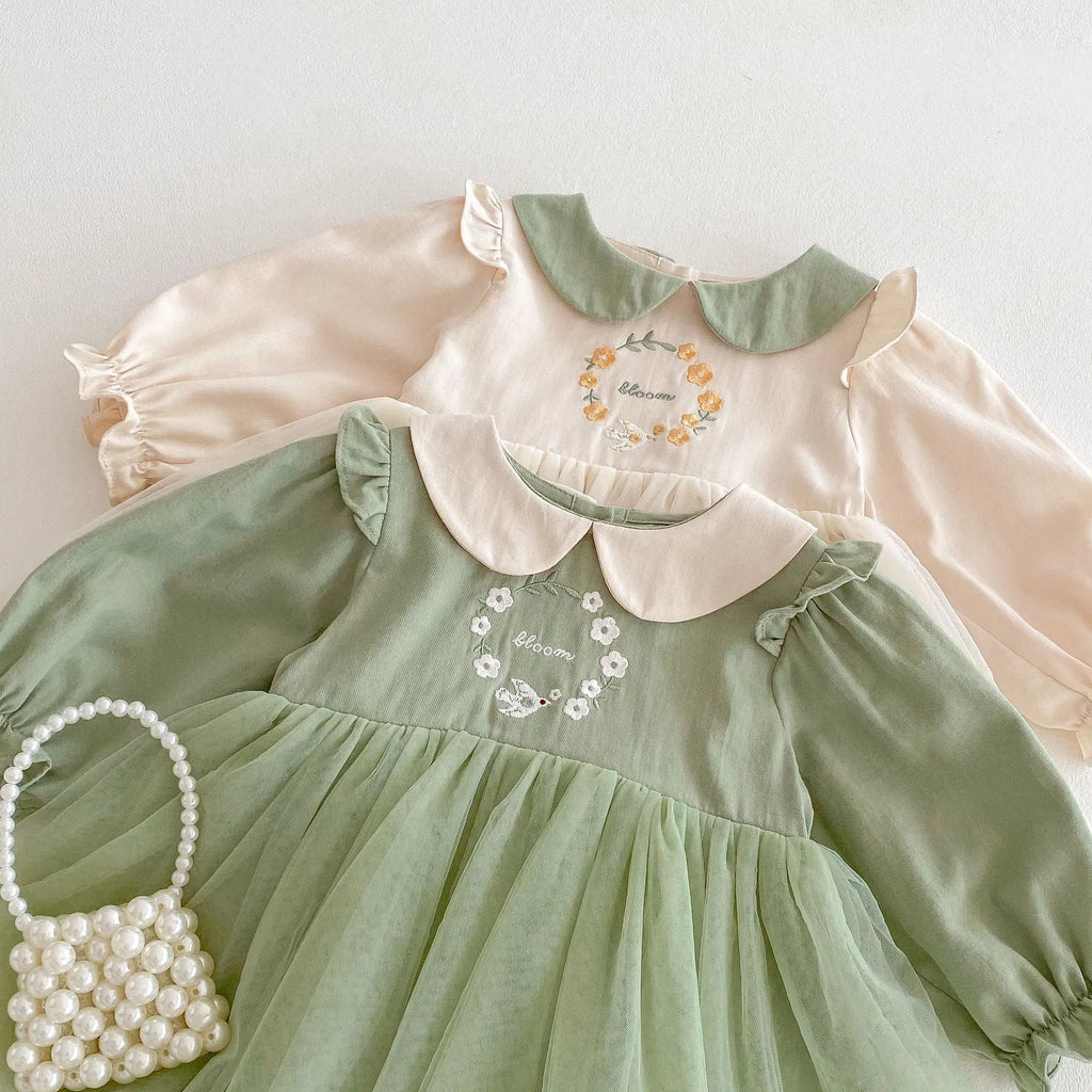 Girls' floral spring dress, long sleeve cotton, beige and pastoral green, suitable height 73-120