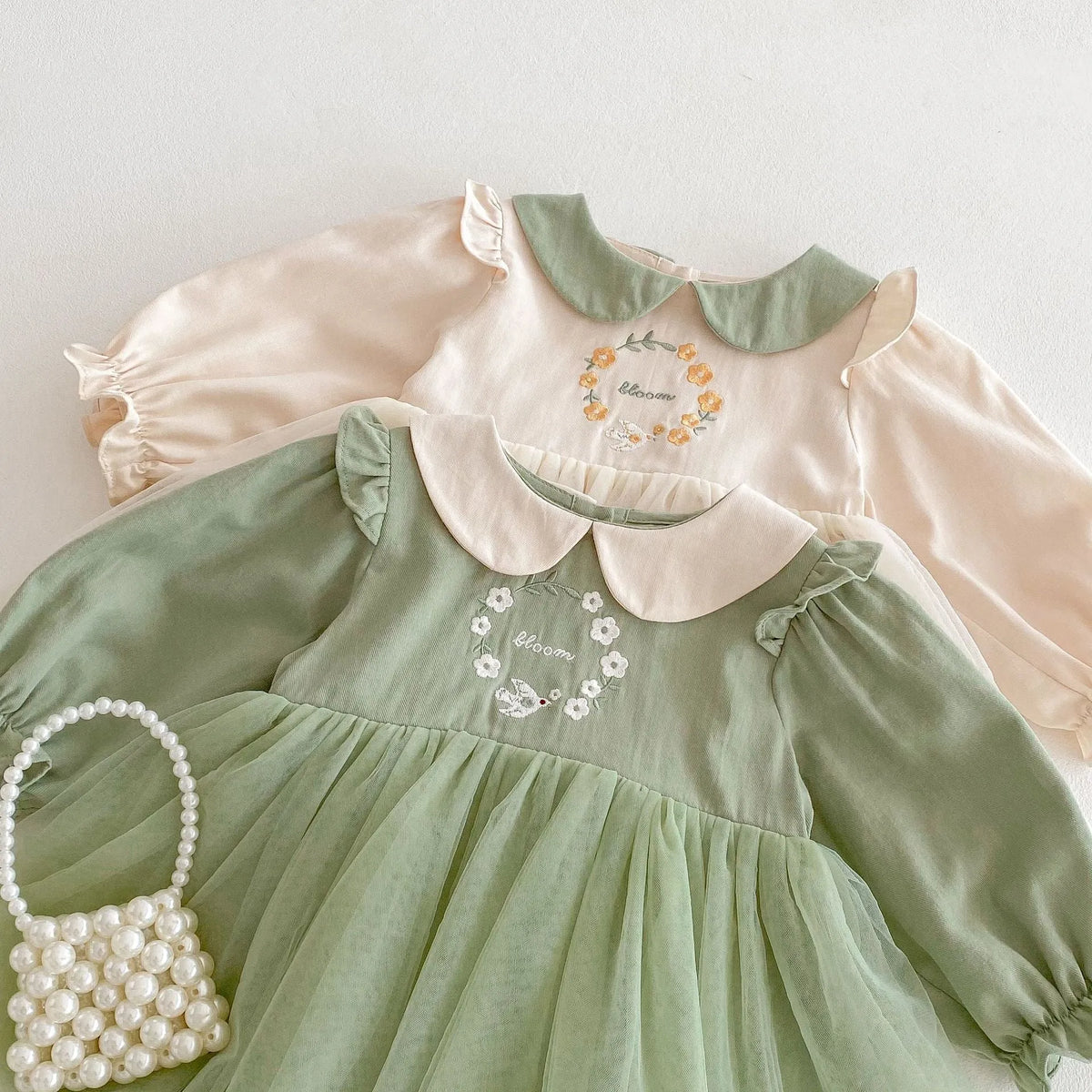 Girls' floral spring dress, long sleeve cotton, beige and pastoral green, suitable height 73-120