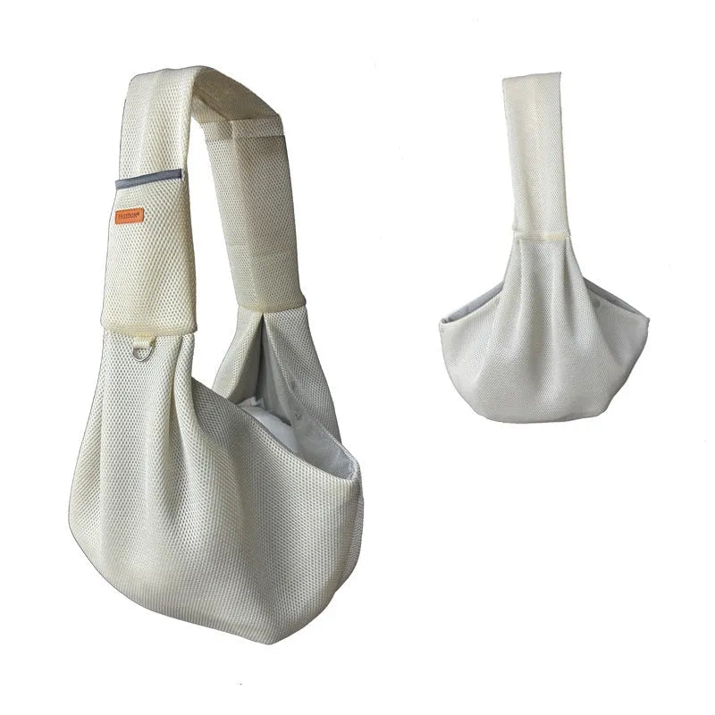Portable breathable pet outing cross-body bag in polyester mesh for small dogs and cats under 6kg