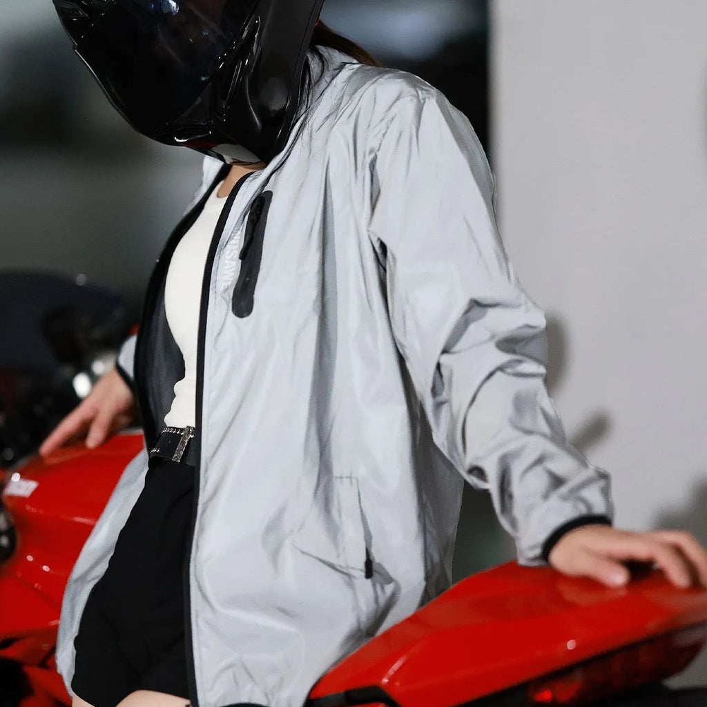 Waterproof polyester long sleeve top in silver BL220 colour showing windproof waterproof features
