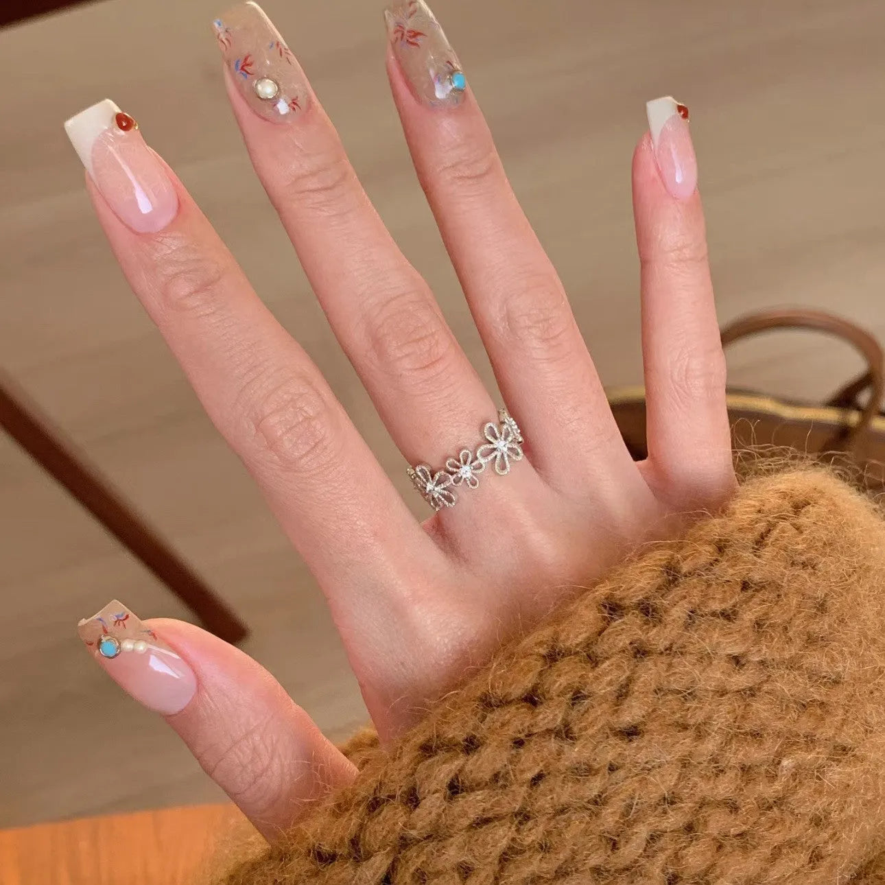 Copper lace hollow five petal flower ring for women with electroplated finish