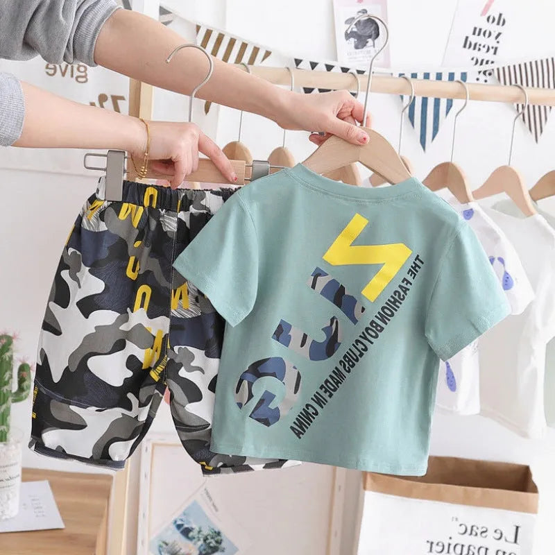 Children's cotton camouflage shorts summer suit in green and white for boys and girls sizes 90-140cm