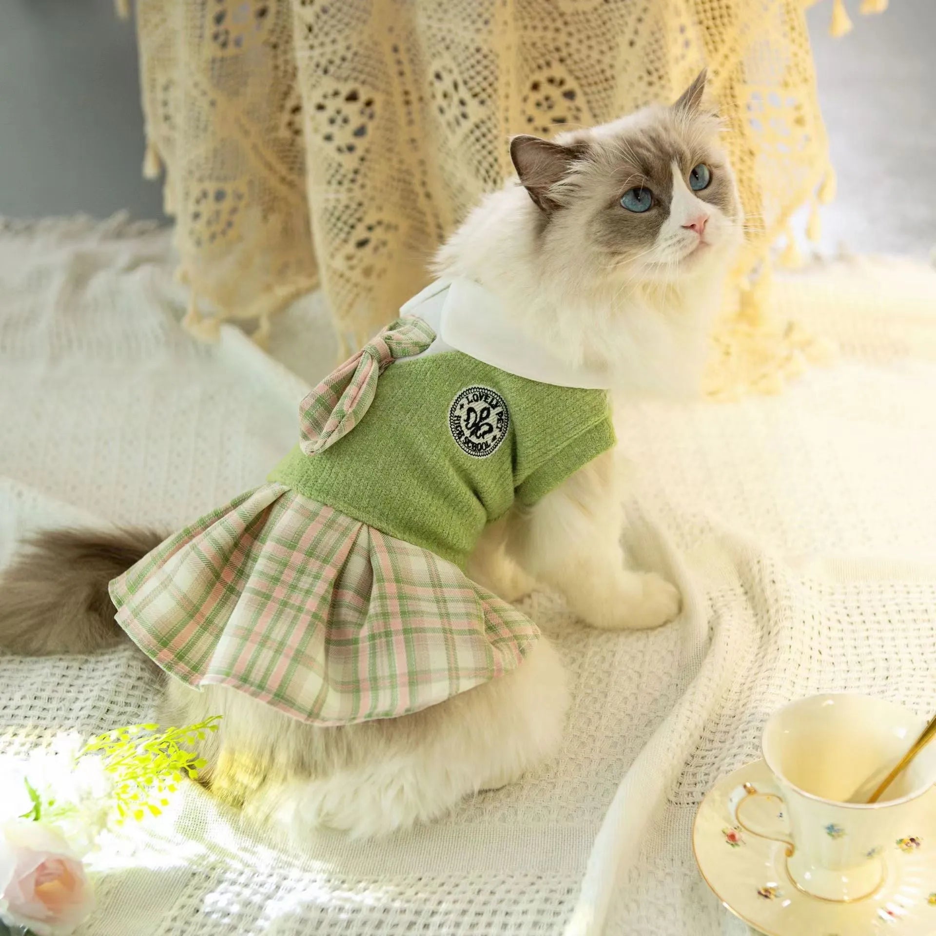 Polyester tartan skirt costume for dogs in pink, blue or green with princess-style design