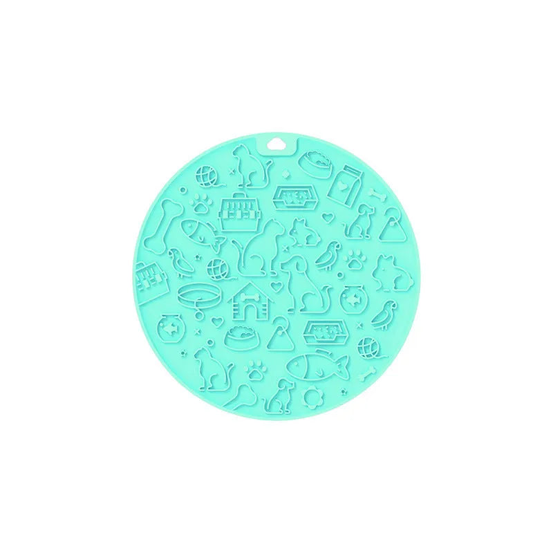 Round silicone pet licking mat with suction cup in various colours for dogs and cats