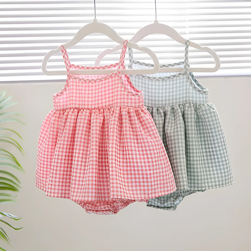 Plaid baby sling romper dress in pink or light green, princess style, sizes 68, 74, 80, and 86