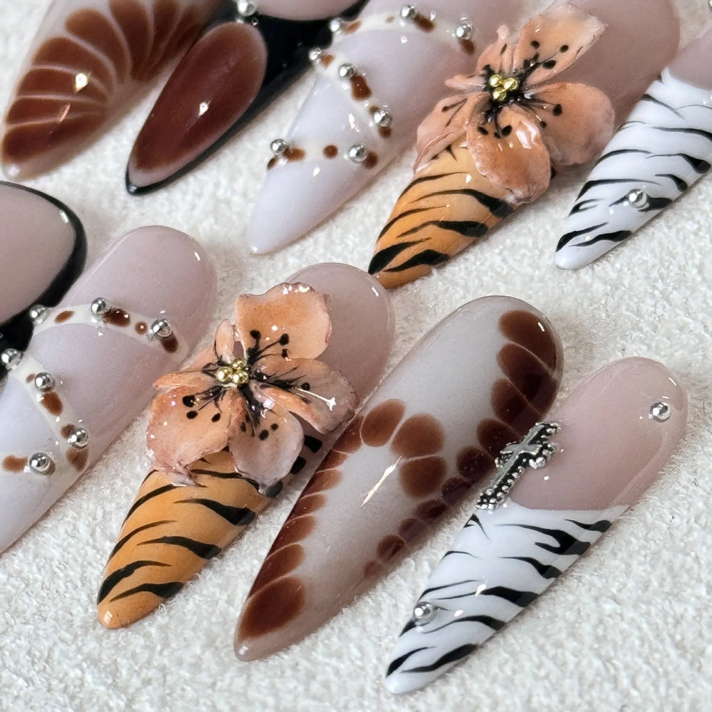 French style leopard print press-on nails with cross and flower patterns in four sizes