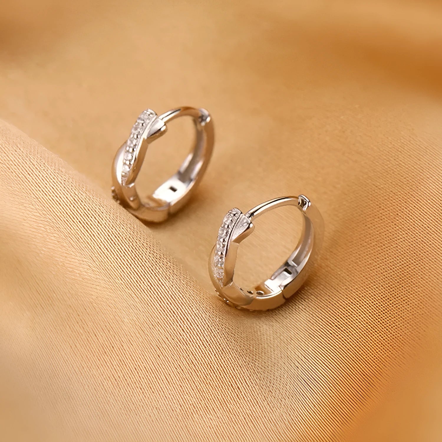 Geometric round hemp rope and copper earclip earrings for women in gold or silver colour