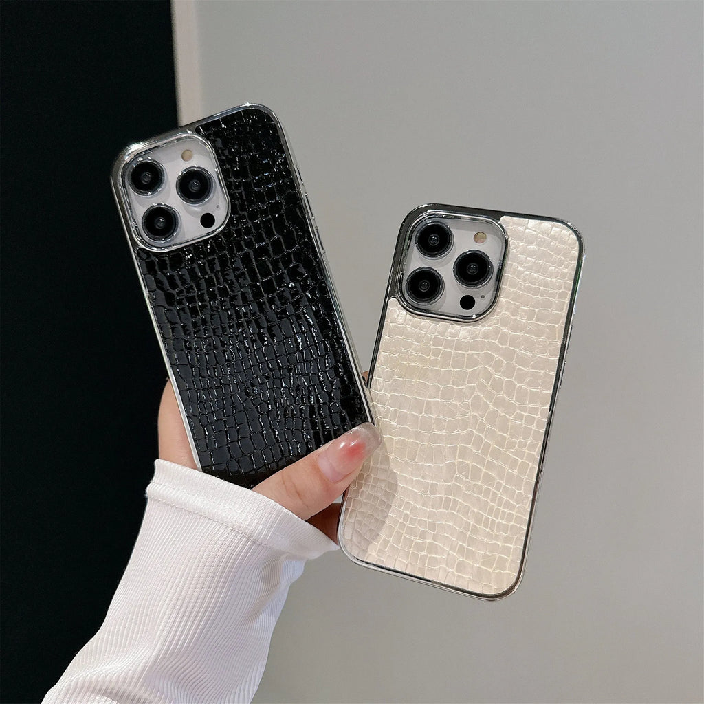 Glossy crocodile pattern imitation leather anti-fall phone case for iPhone 14, black