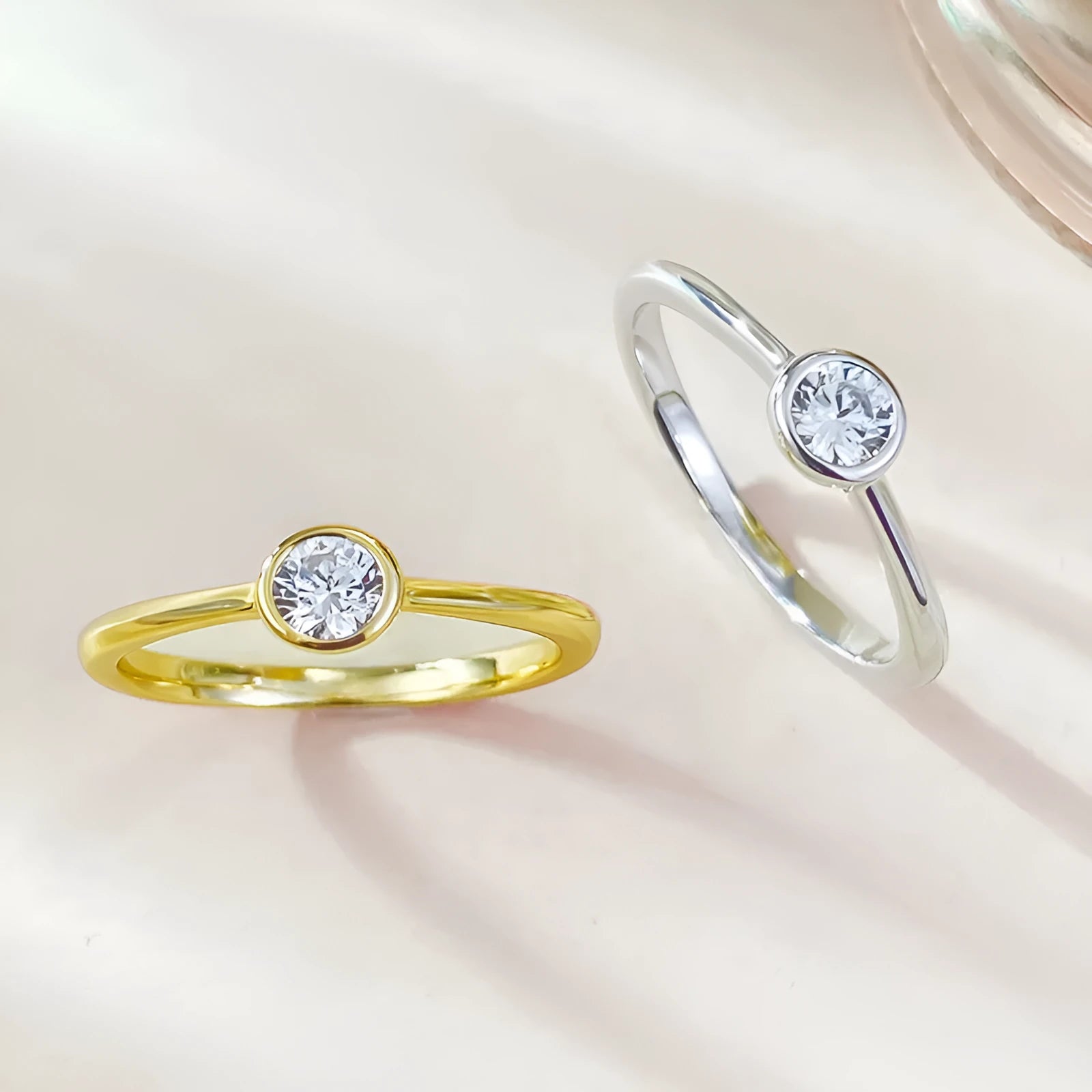 Minimalist silver crown-shaped ring with linear detailing in platinum or gold finish