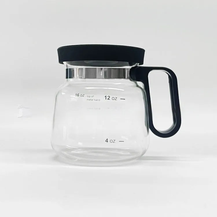 Transparent borosilicate glass coffee maker with black silicone cover