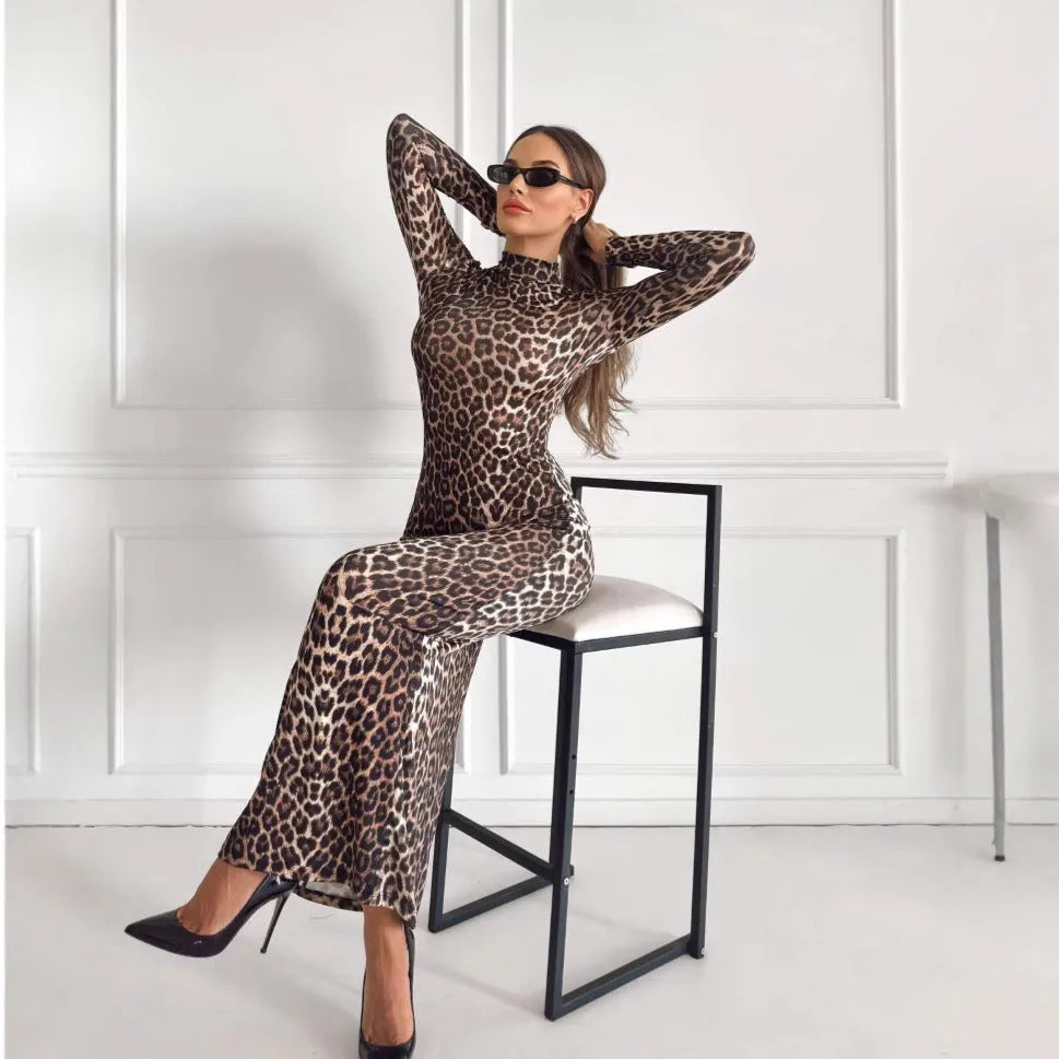 Leopard print long sleeve dress with stand collar and high waist hip skirt style in milk silk fabric