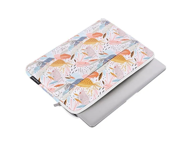 White waterproof PU leather laptop inner sleeve for 14 inch computers with anti-seismic padding.