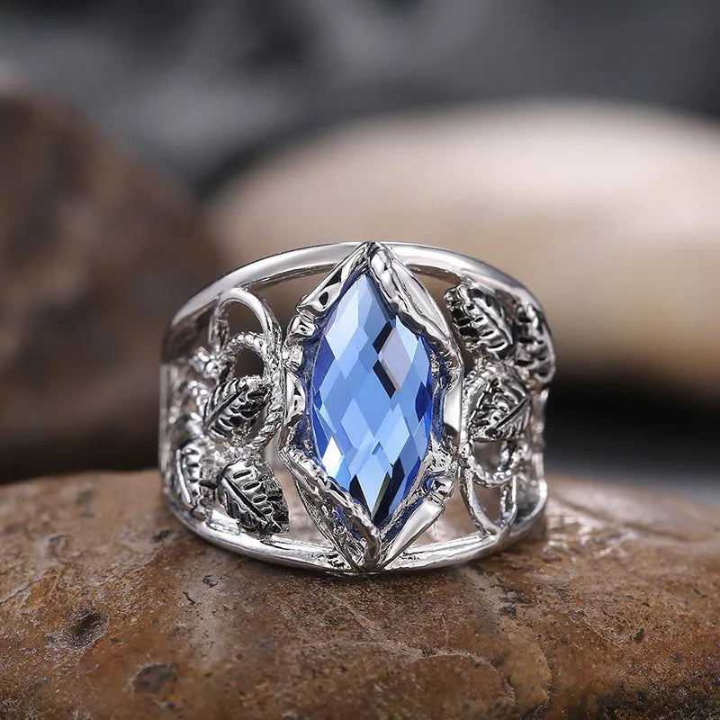 Blue crystal horse eye geometric ring for women in alloy with size options