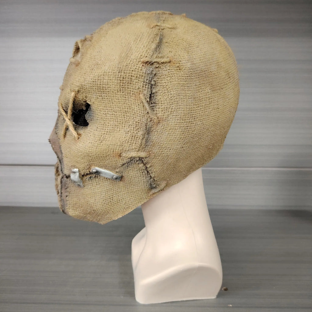 Scar skull design latex horror mask for Halloween costumes measuring 31cm tall