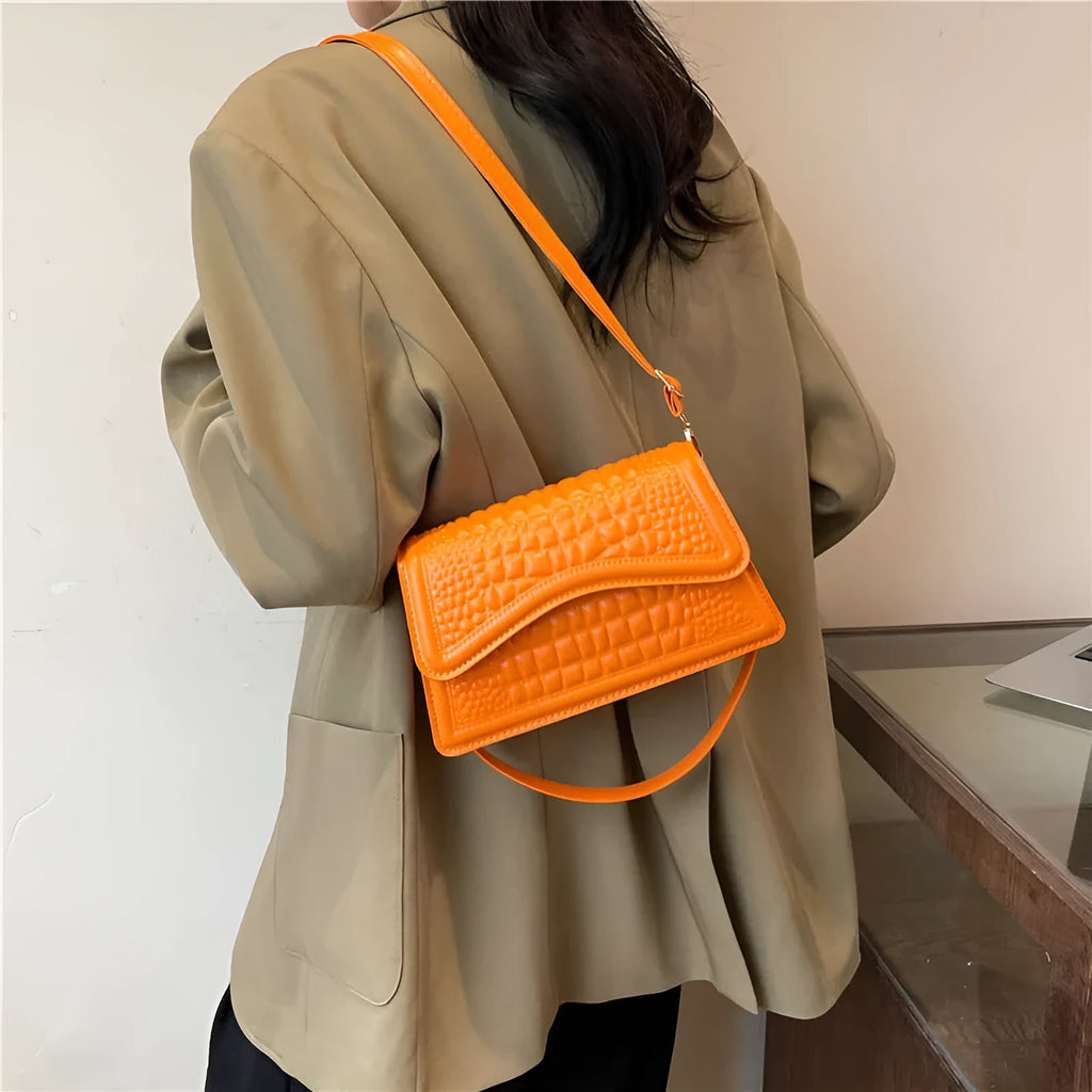 Crocodile pattern horizontal square PU messenger bag in five colours with phone pocket and synthetic leather lining