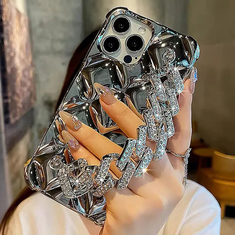Luxury diamond bracelet phone case for iPhone with chain decoration and flash diamond lock
