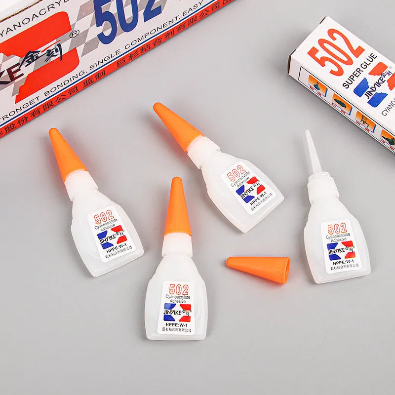 Shoe repair adhesive kit showing a glue tube and a 3x9 cm adhesive patch on a white background.
