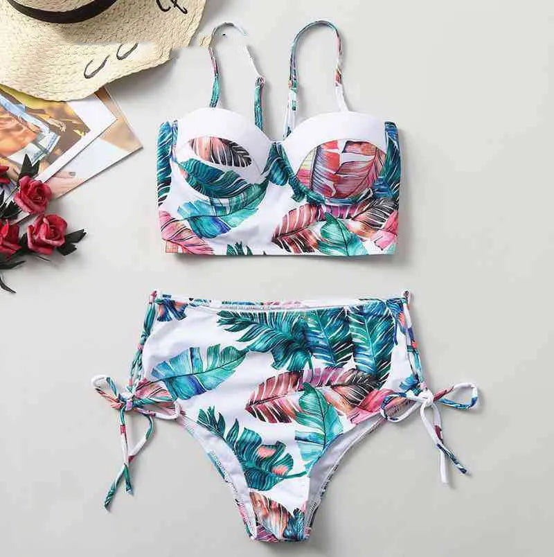 Women's white push-up bikini set with ultra-thin mould cup, strapless design, available in sizes S, M, L, XL