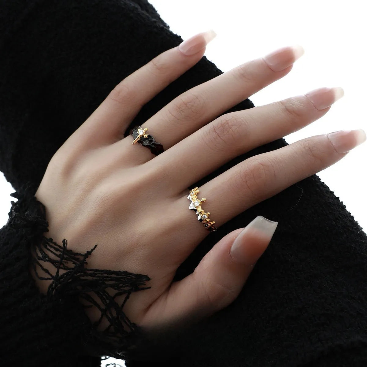 Princess Knight adjustable opening couple ring in electroplated silver with minority-inspired design