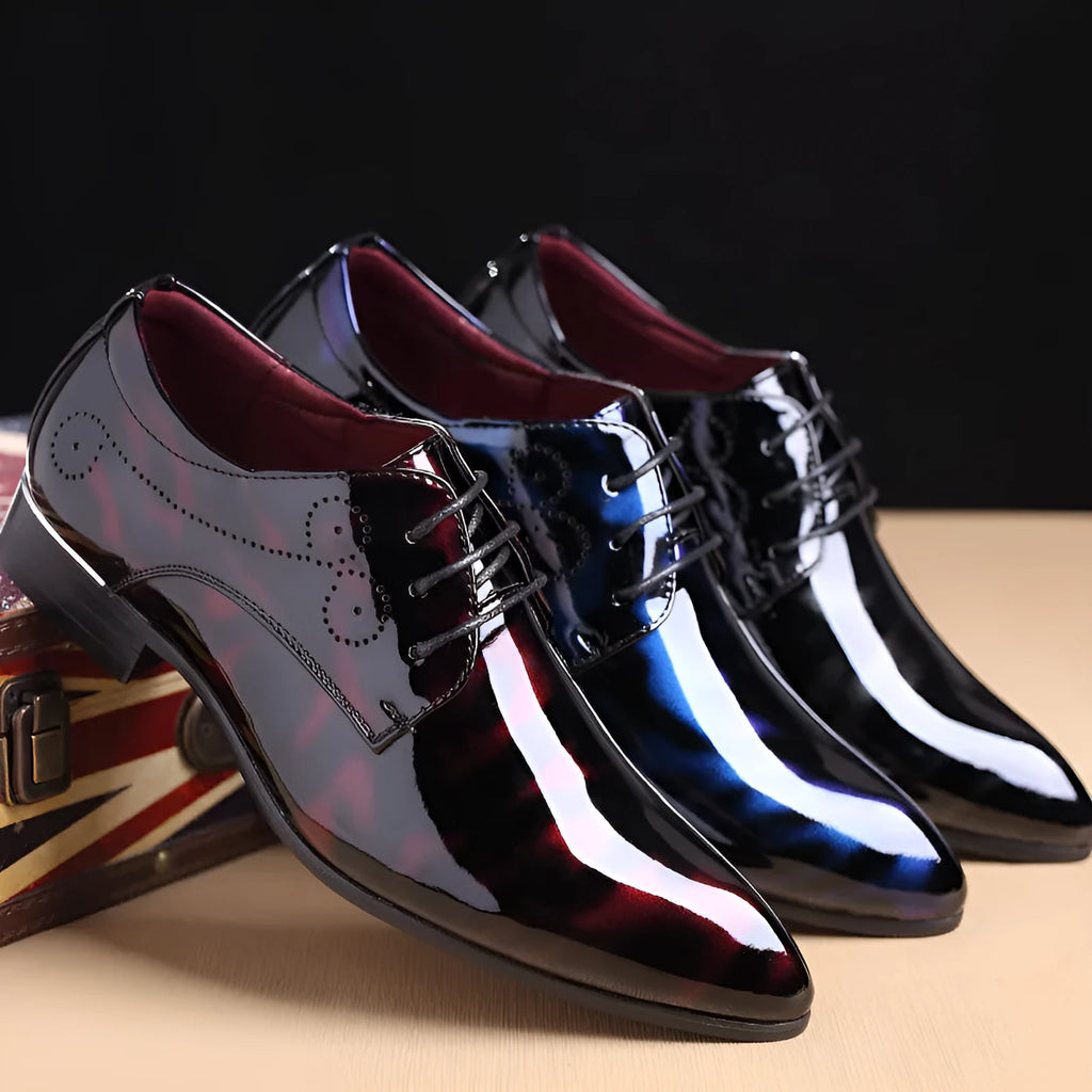 Men's high-top leather shoes in blue, dark grey, or red with microfiber leather upper and rubber sole