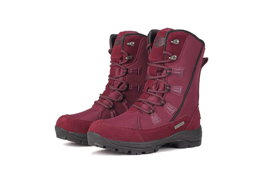 Women's mid-calf thermal snow boots in black with a genuine leather upper and rubber sole.