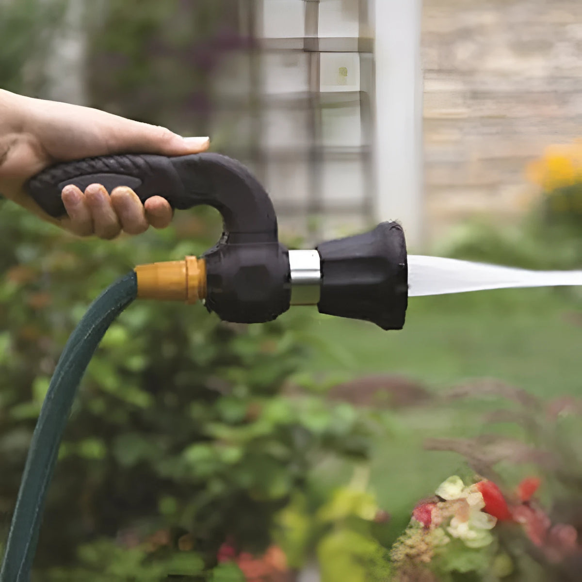 Black Mighty Power Hose Blaster Nozzle, 23x6.5x11cm, fits 5/8" hose, five spray settings, ergonomic handle
