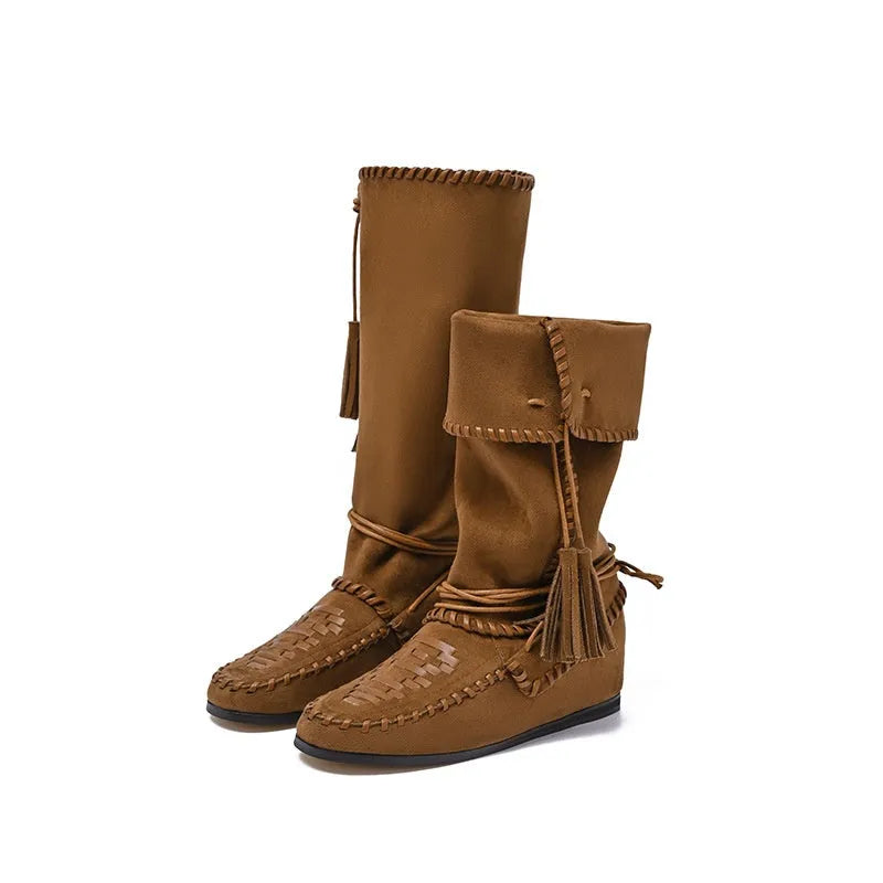 Mid-top square toe western cowboy boot in brown with suede lining and flat heel