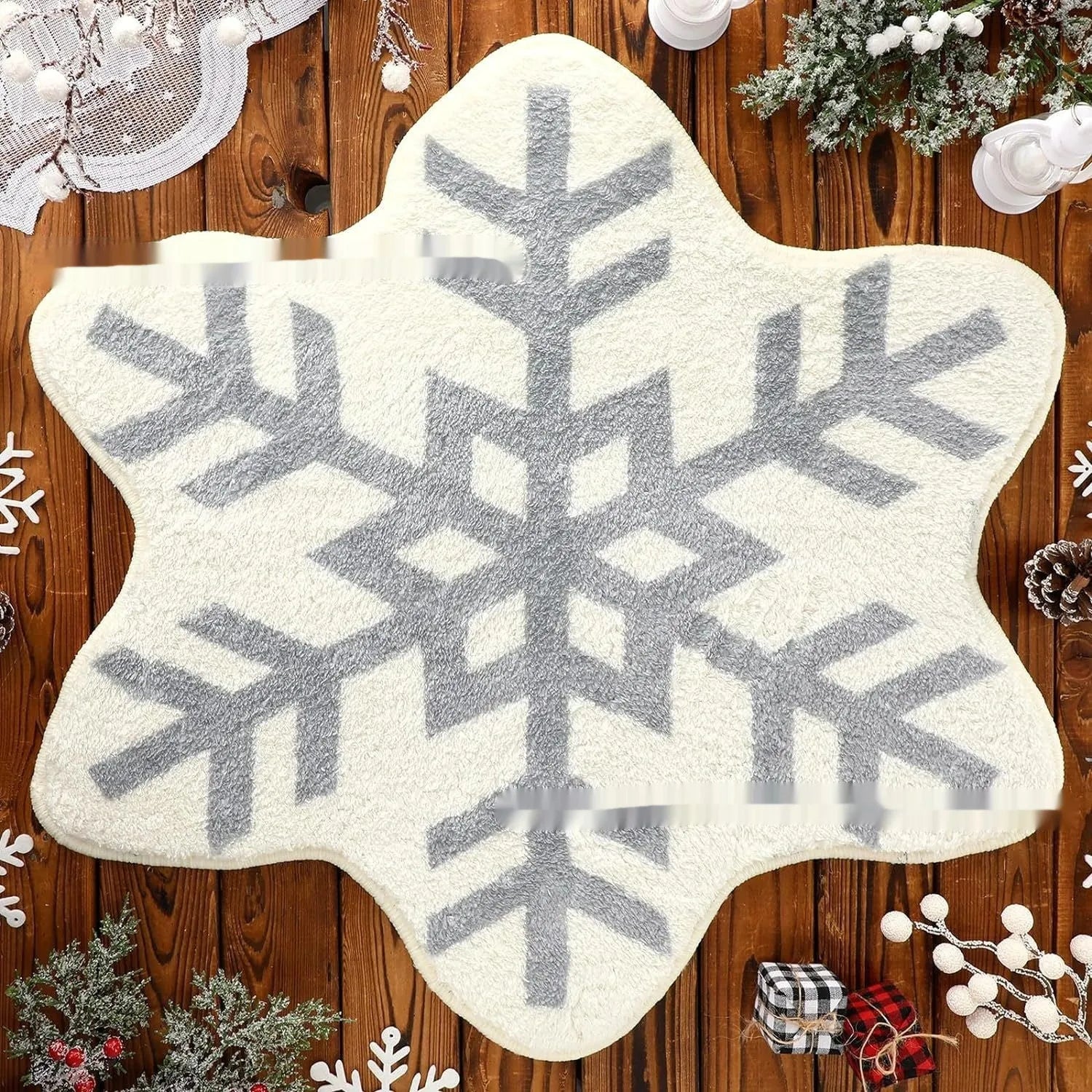 Square Christmas-themed polyester carpet with festive printed design, shown in 60cm and 80cm sizes.
