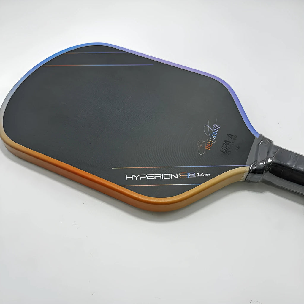 Colour matte pickleball racket with T700 carbon fibre face and honeycomb core construction.