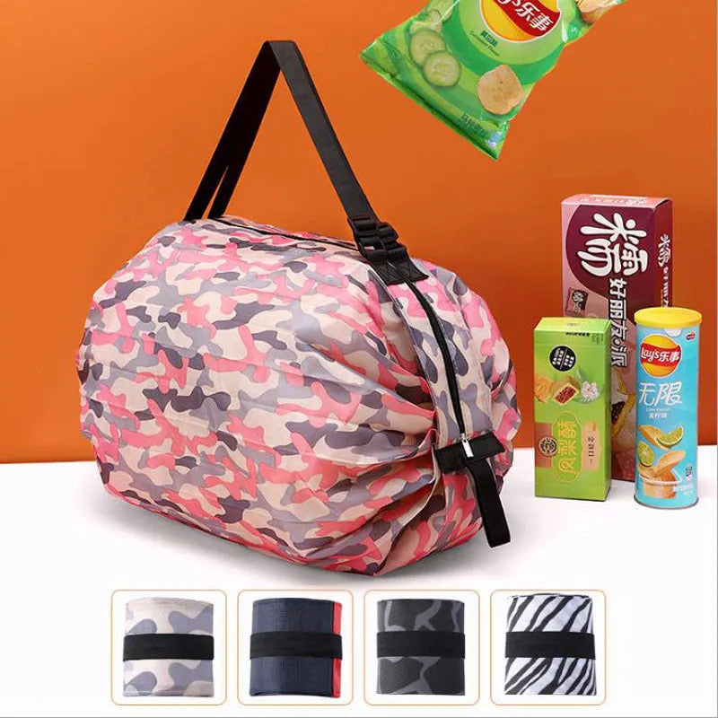Foldable storage tote bag in pink camouflage 210d Oxford cloth for hanging organisation