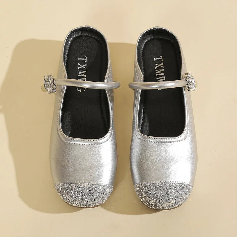 Casual shallow mouth toe sandals for women with round toe, PU upper, and rubber sole in black