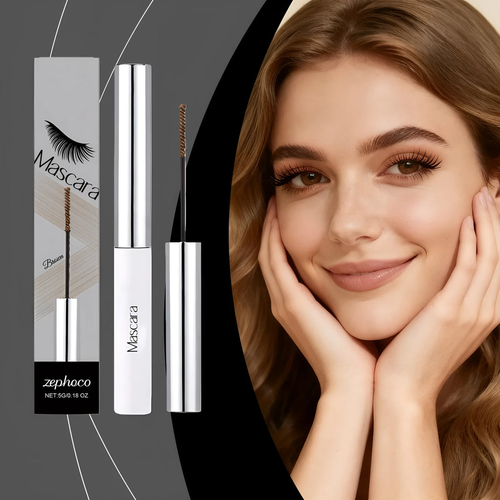 5g smudge-proof mascara with naturally curled look in a small tube