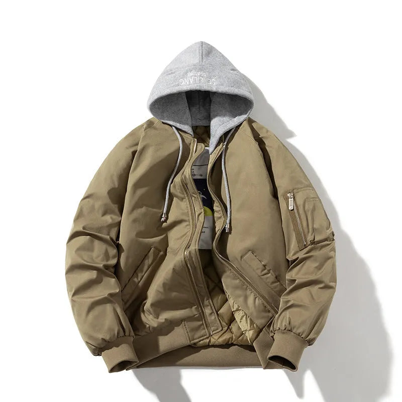Pilot jacket in polyester blend fabric available in black, beige or green with sizes from M to 5XL