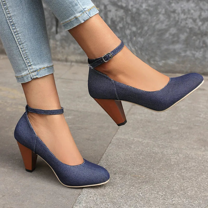Women's blue denim platform high-heel boots with buckle fastening and chunky 6-8cm heel