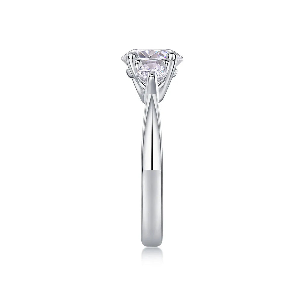 2 carat moissanite wedding ring set in S925 silver with gold plating, sizes 5 to 9, gift box and GRA certificate