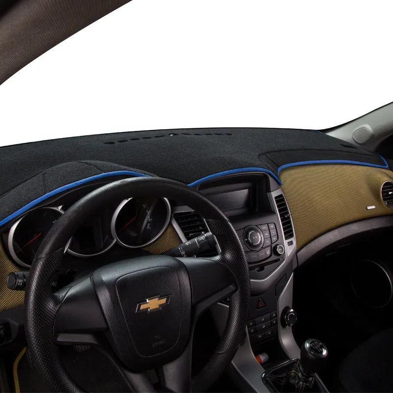 Black silicone dashboard non-slip pad for Old Prado vehicle with coloured edge trim.