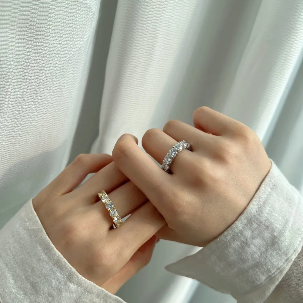 S925 sterling silver row diamond ring for women with inlaid zircon, geometric round design, sizes No 6 to No 8