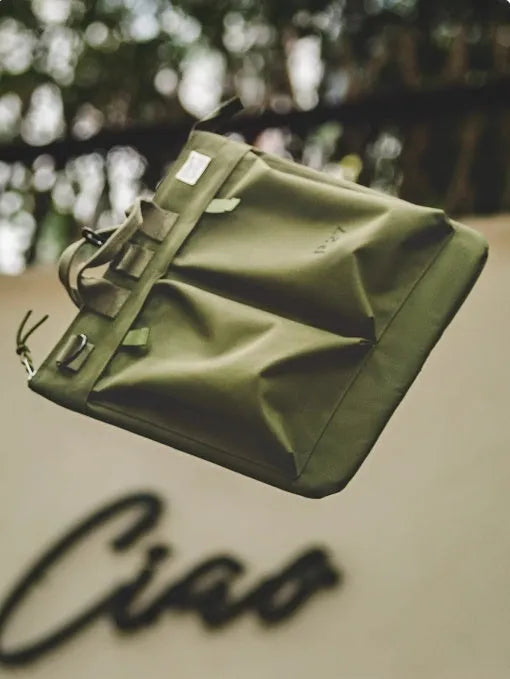 Marden Tooling Helmet canvas crossbody messenger bag in military green with shoulder strap