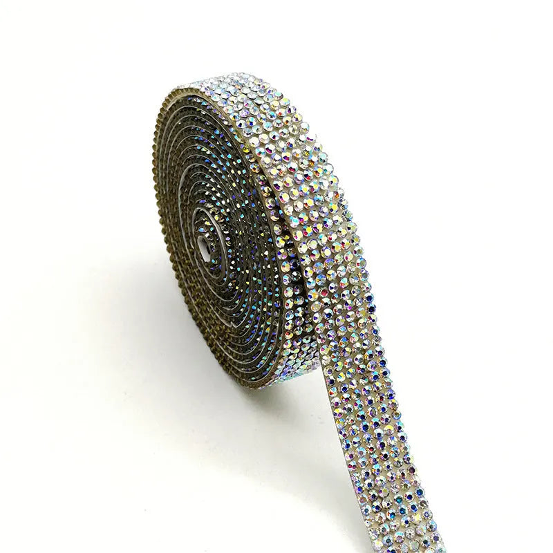 Electroplated glass self-adhesive water drill strip in white and AB colour, showing different width sizes.