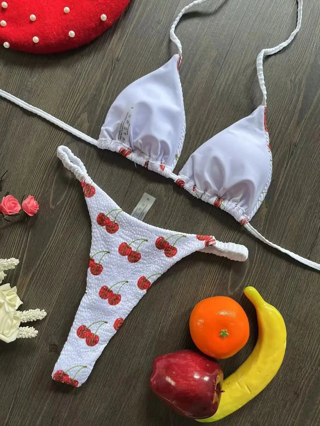 Printed women's bikini swimsuit with cotton lining in European style briefs